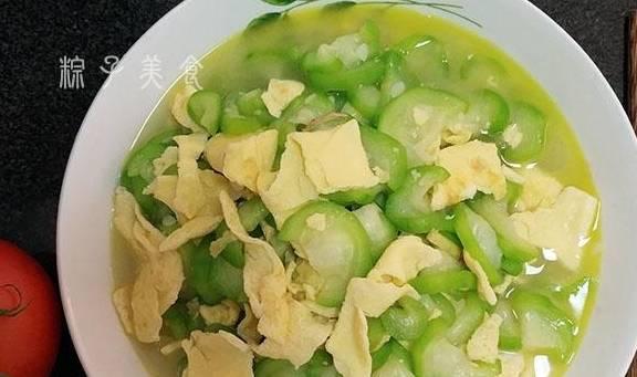 嫩圆瓜怎么切块吃视频教程,视频教程教你轻松享美味