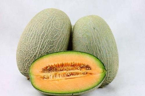 某男子吃哈密瓜脱臼了视频,意外事件引发网友热议