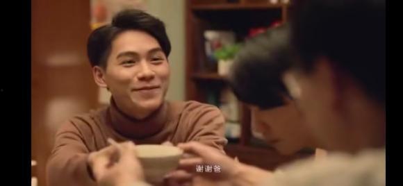 张凯毅清华男友吃瓜视频,揭秘校园恋情背后的甜蜜与争议