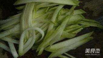 嫩瓜怎么吃才好吃窍门视频,轻松掌握嫩瓜最佳食用技巧