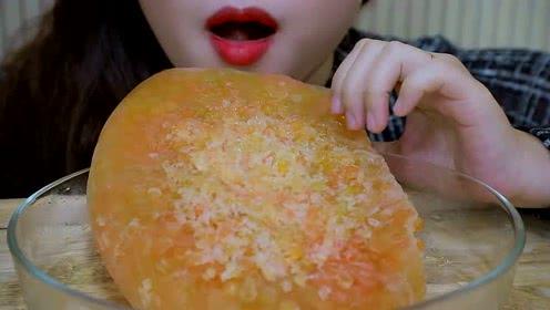 明星吃哈密瓜粑粑视频