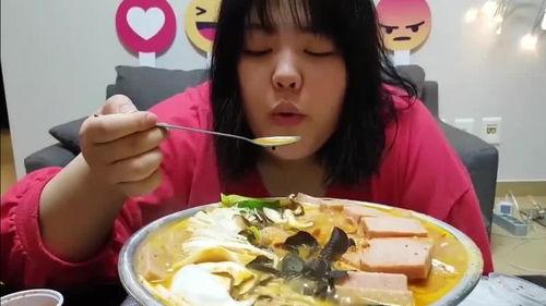 摆子姐吃瓜视频,娱乐圈幕后真相大曝光